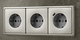 SCHUKO® Steckdosen mit USB bei ECF-Reko-GmbH in Chemnitz